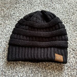 Black CC beanie